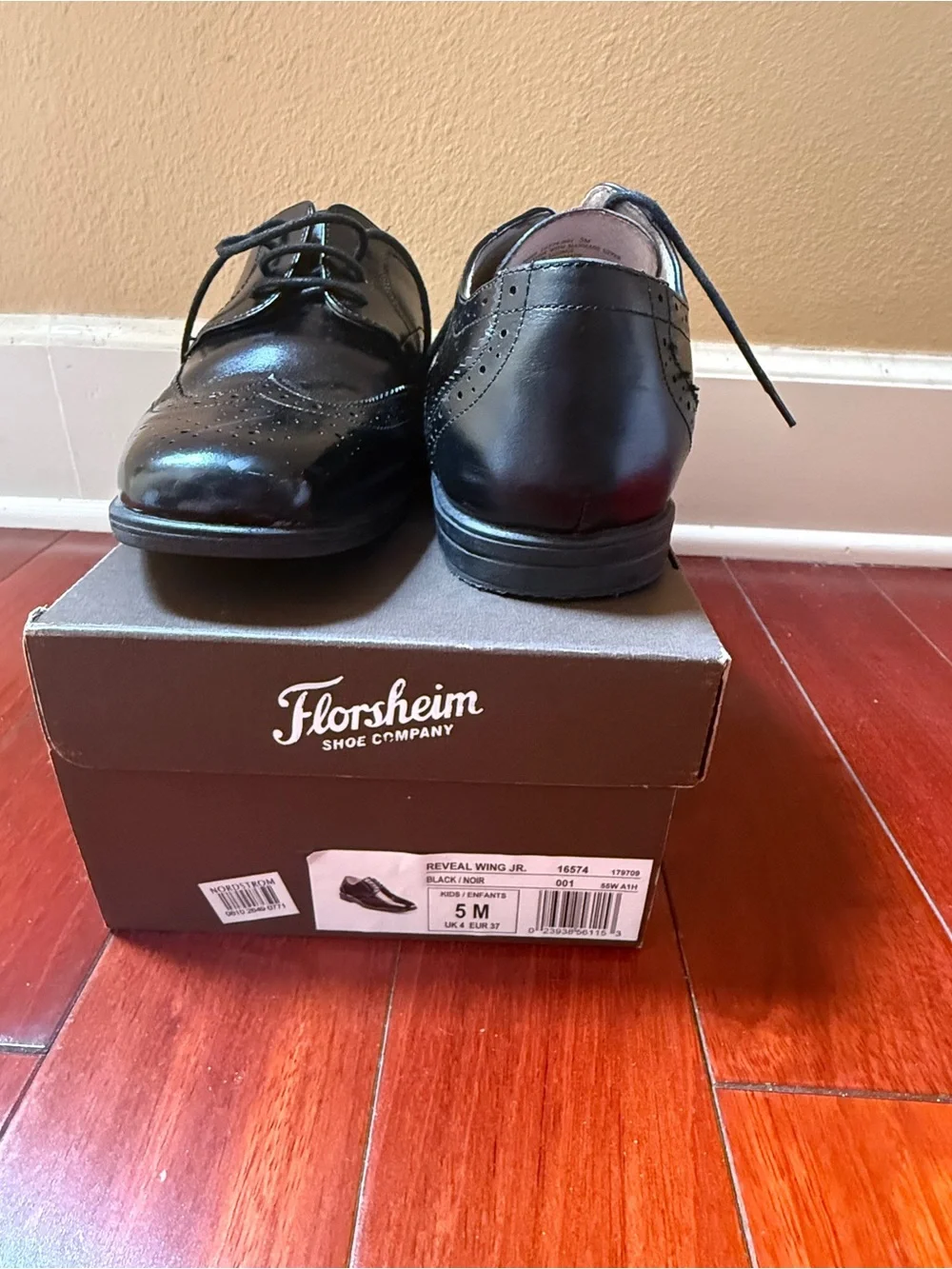 Florsheim Black Brogue Derby Lace-Up Shoes - Men